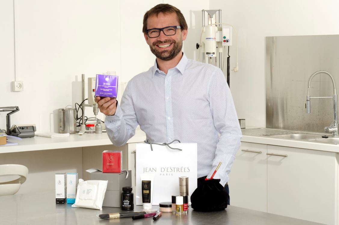 Interview RAJA de Franck Sevestre, responsable logistique du site e-commerce Jean D'estrées.