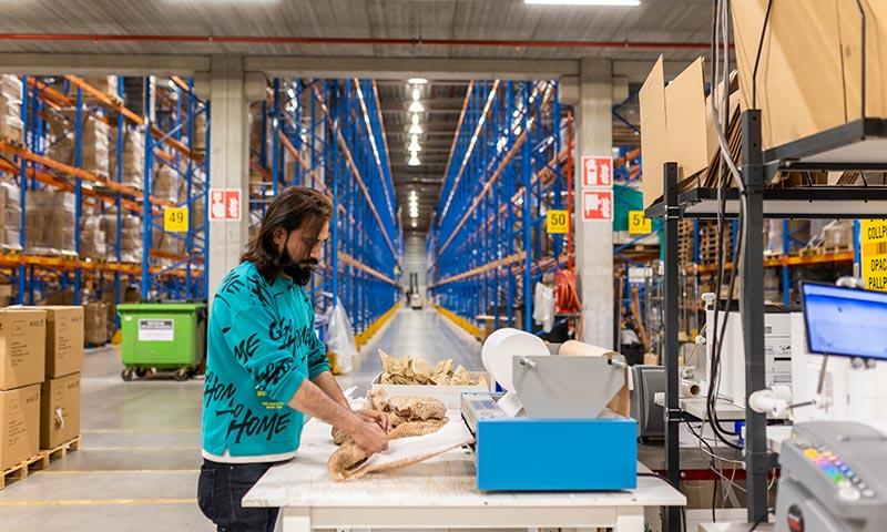 L'emballeur de CASA utilise la machine d'emballage Geami Wrappak