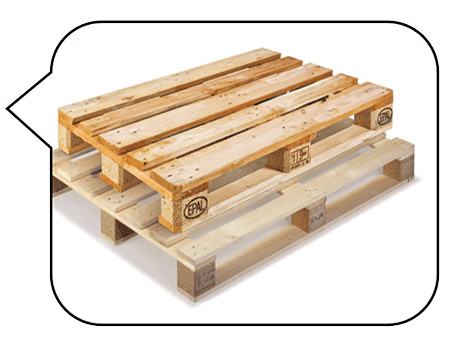 Twee pallets van hout boven op elkaar gestapeld